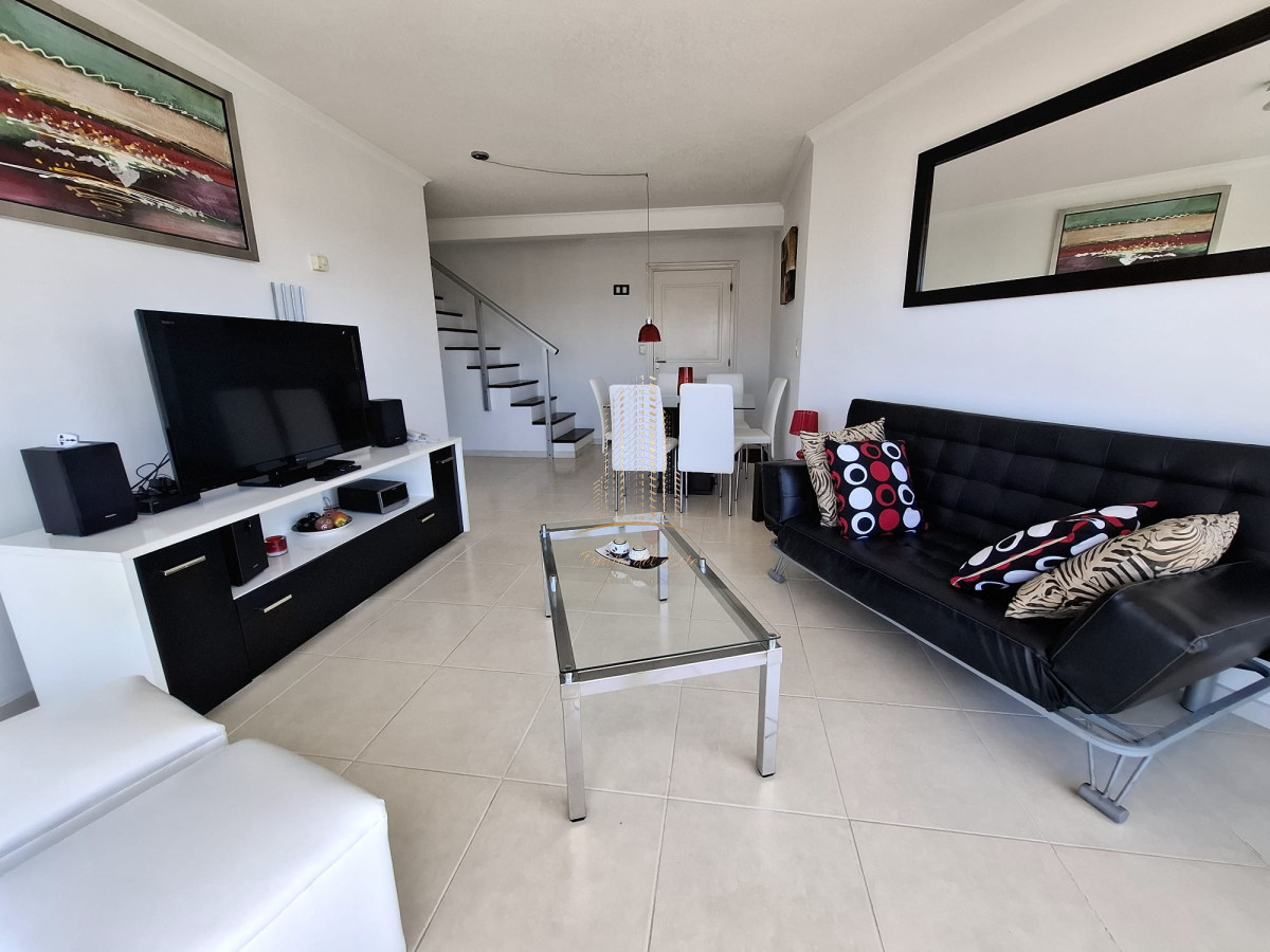 Apartamento ID.574 - Apartamento en Punta del Este con parrillero propio, pent house
