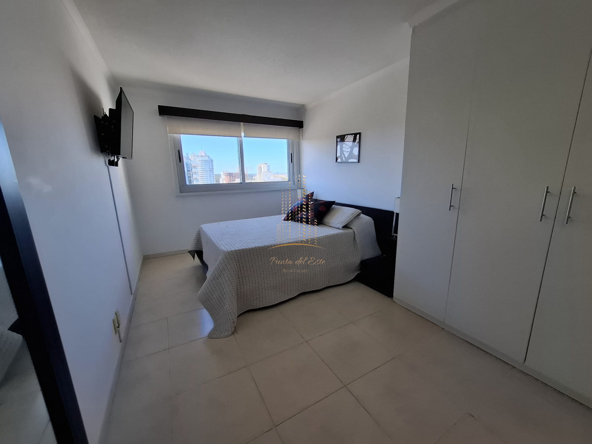 Apartamento ID.574 - Apartamento en Punta del Este con parrillero propio, pent house