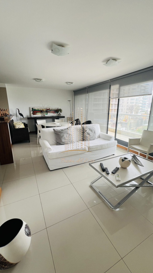 Apartamento ID.904 - Apartamento en Punta del Este, frente al mar, Brava, alquiler temporal