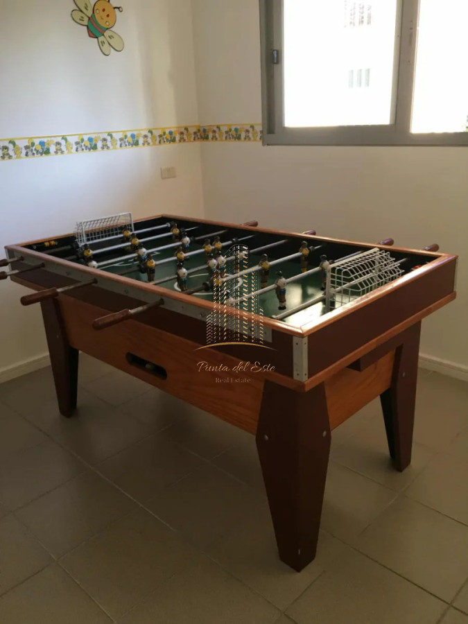 Apartamento ID.1081 - Apartamento en alquiler temporal en Punta del Este con parrillero propio