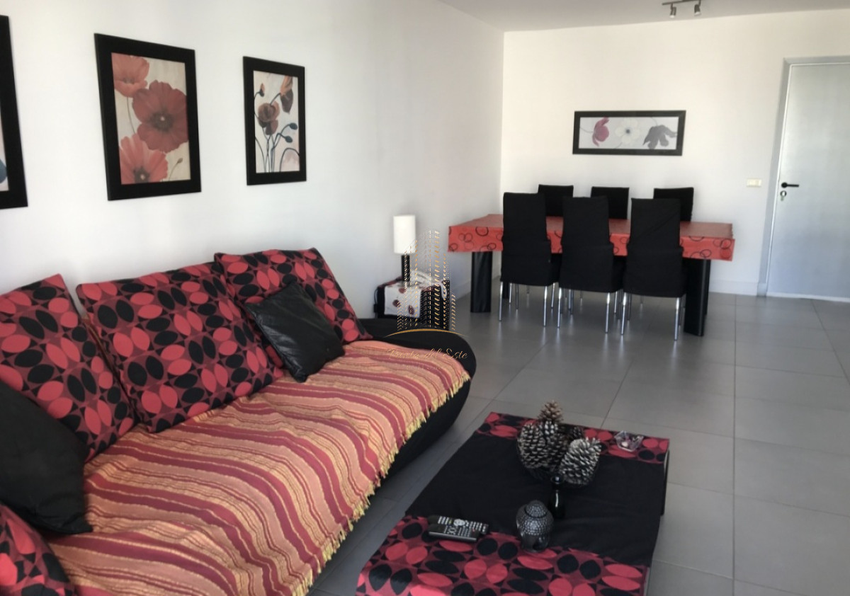 Apartamento ID.491 - Apartamento en alquiler temporal en Punta del Este con parrillero propio
