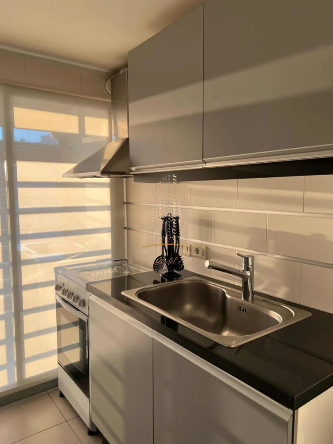 Apartamento ID.1081 - Apartamento en alquiler temporal en Punta del Este con parrillero propio