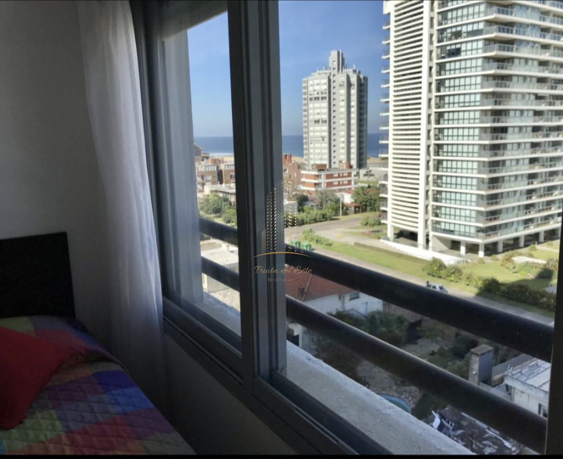 Apartamento ID.491 - Apartamento en alquiler temporal en Punta del Este con parrillero propio