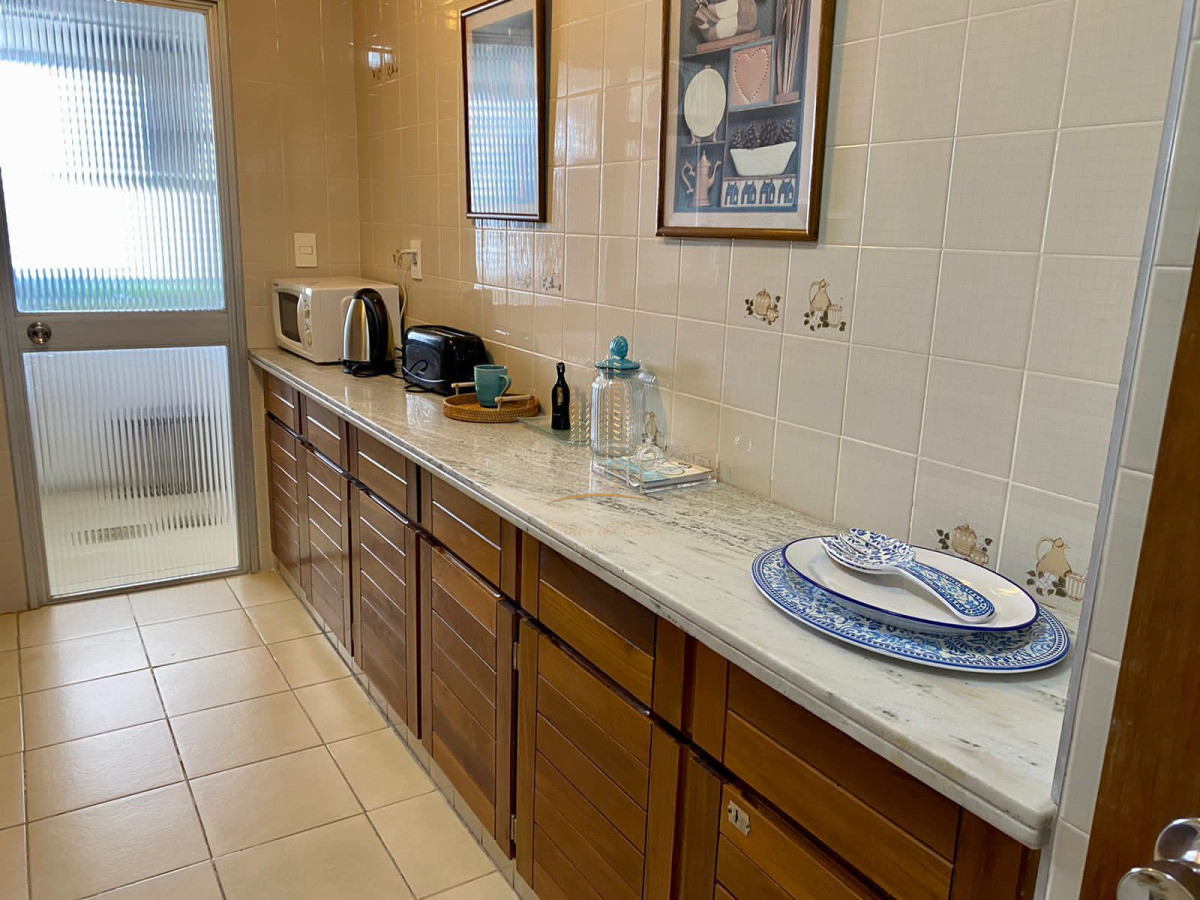 Apartamento ID.922 - Apartamento frente al mar, mansa, alquiler temporal, Punta del Este