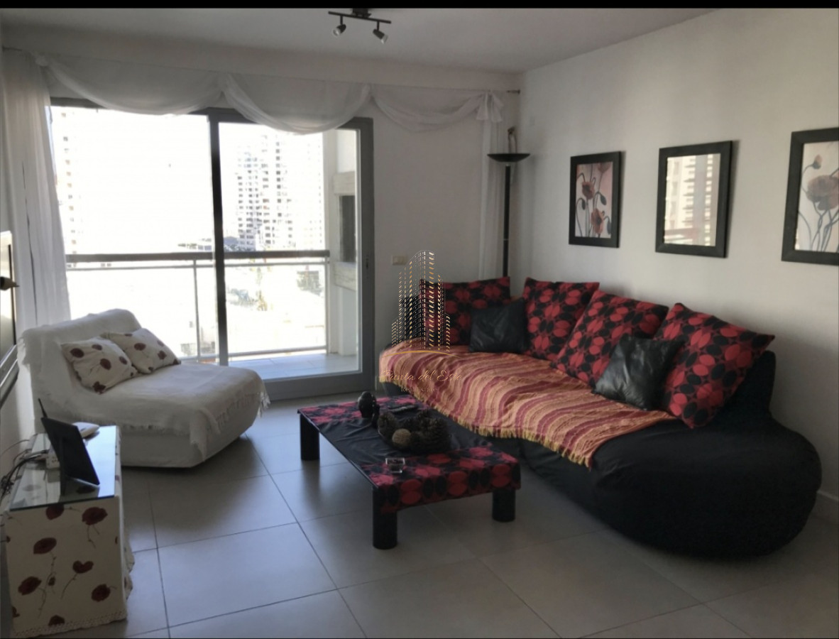 Apartamento ID.491 - Apartamento en alquiler temporal en Punta del Este con parrillero propio