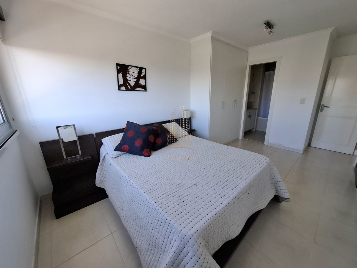 Apartamento ID.574 - Apartamento en Punta del Este con parrillero propio, pent house