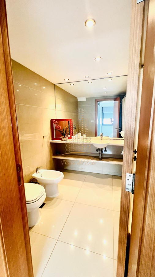 Apartamento ID.904 - Apartamento en Punta del Este, frente al mar, Brava, alquiler temporal