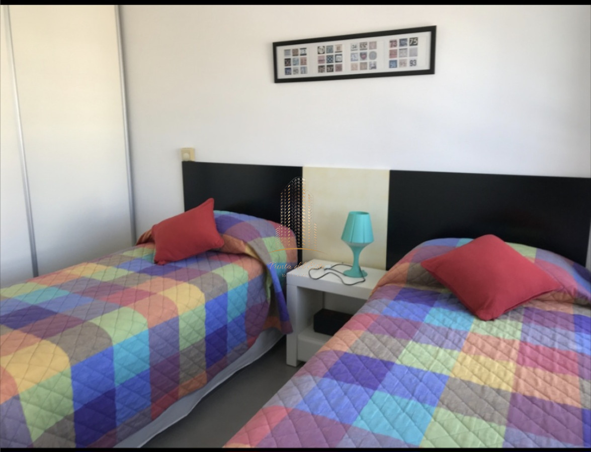 Apartamento ID.491 - Apartamento en alquiler temporal en Punta del Este con parrillero propio