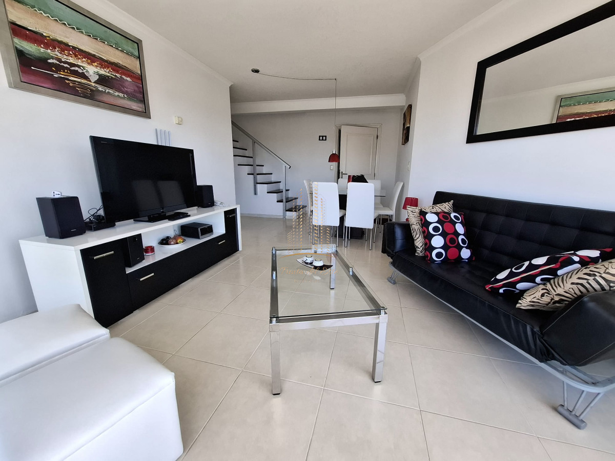 Apartamento ID.574 - Apartamento en Punta del Este con parrillero propio, pent house