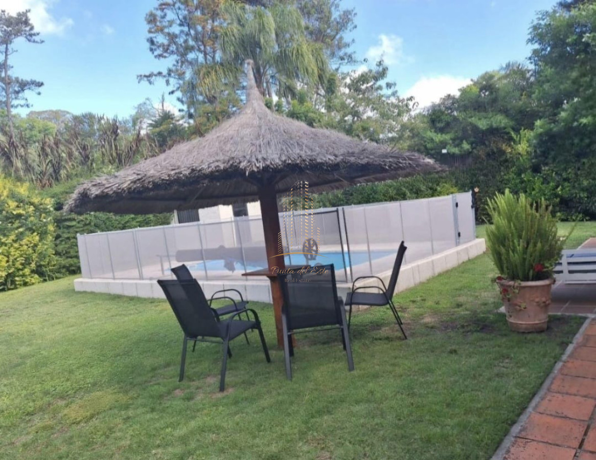 casa en venta y alquiler temporal en pinares, punta del este - pre587c