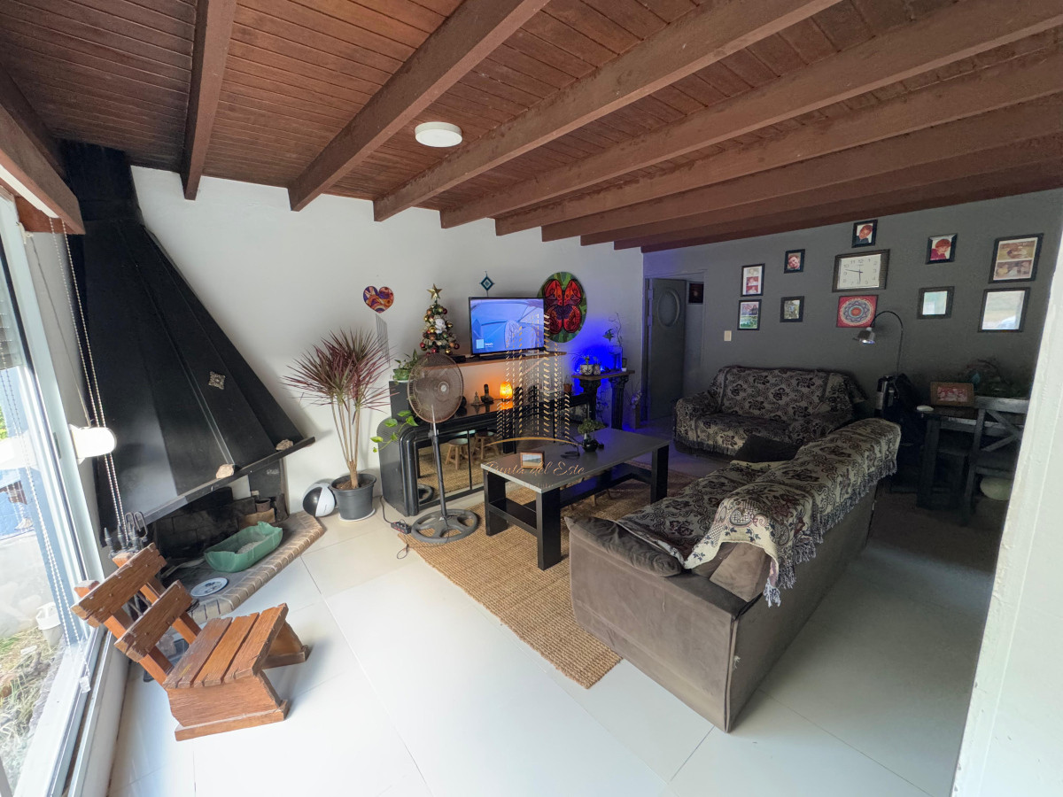 Casa ID.782 - Casa en venta  en Punta del Este , Jardines de Cordoba