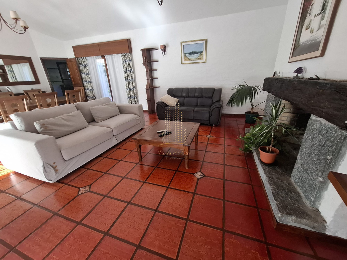 Casa ID.696 - CASA EN VENTA O PERMUTA EN PUNTA DEL ESTE 