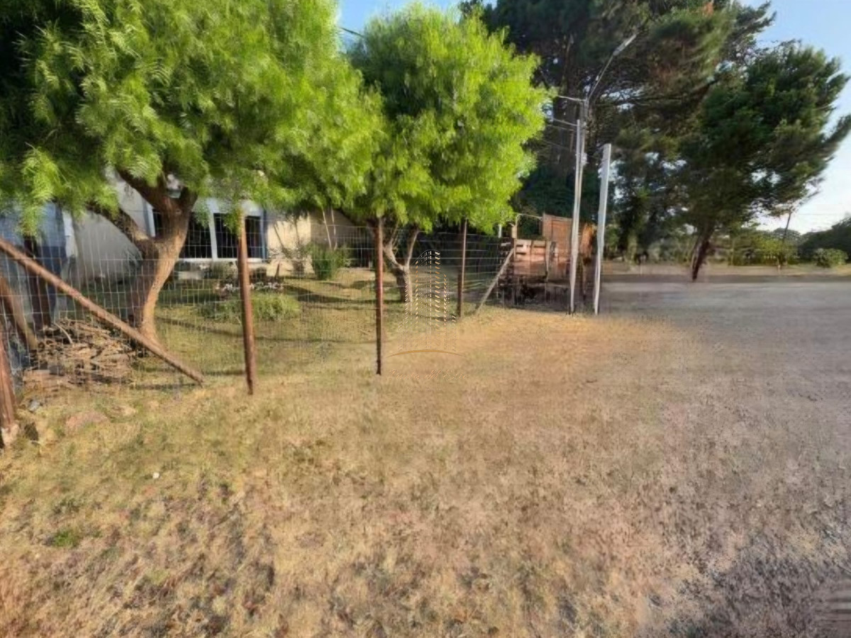 Casa ID.782 - Casa en venta  en Punta del Este , Jardines de Cordoba