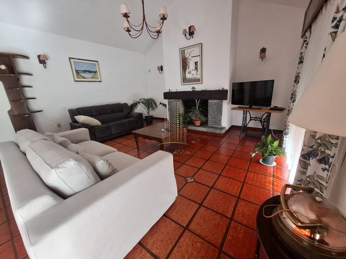 Casa ID.696 - CASA EN VENTA O PERMUTA EN PUNTA DEL ESTE 