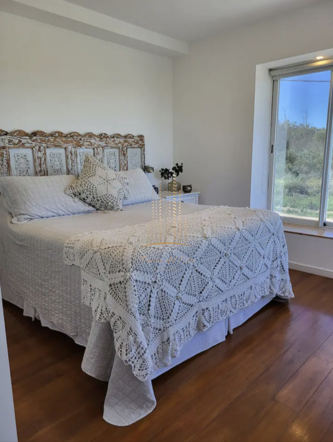 Casa ID.490 - Casa minimalista en venta con vista al mar