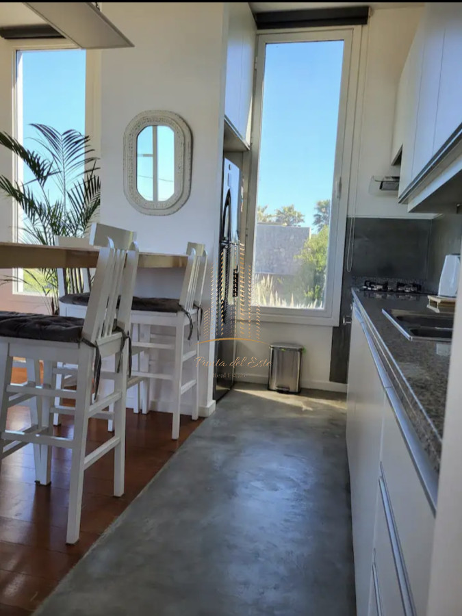 Casa ID.490 - Casa minimalista en venta con vista al mar