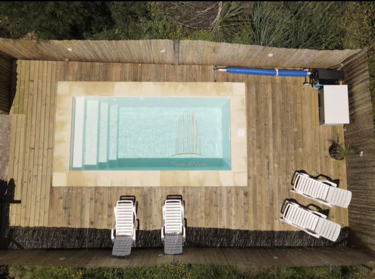 Casa ID.490 - Casa minimalista en venta con vista al mar