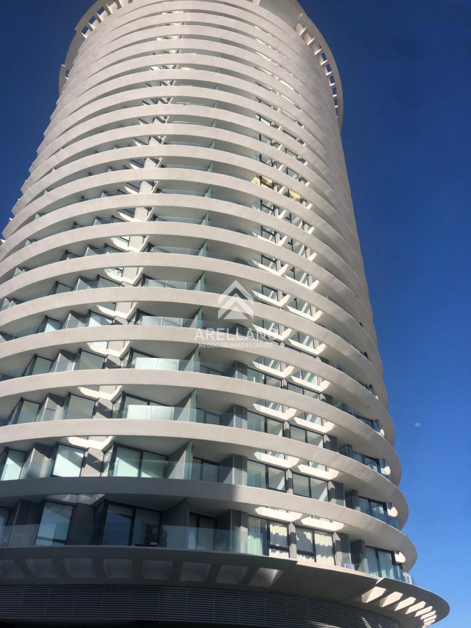 Apartamento ID.4562 - Venta excelente apartamento en piso alto en Art Tower 3 suites 