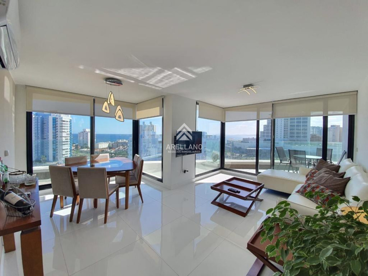 Apartamento ID.4562 - Venta excelente apartamento en piso alto en Art Tower 3 suites 