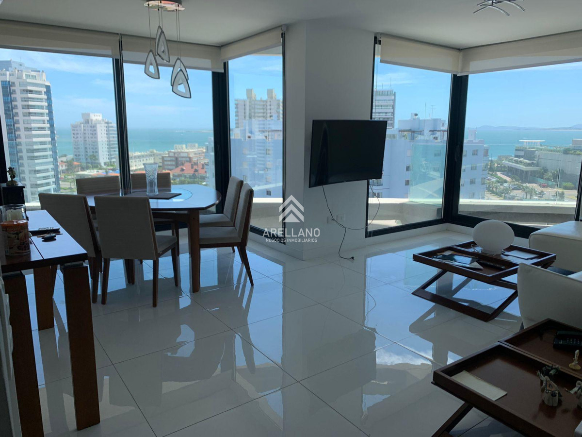 Apartamento ID.4562 - Venta excelente apartamento en piso alto en Art Tower 3 suites 