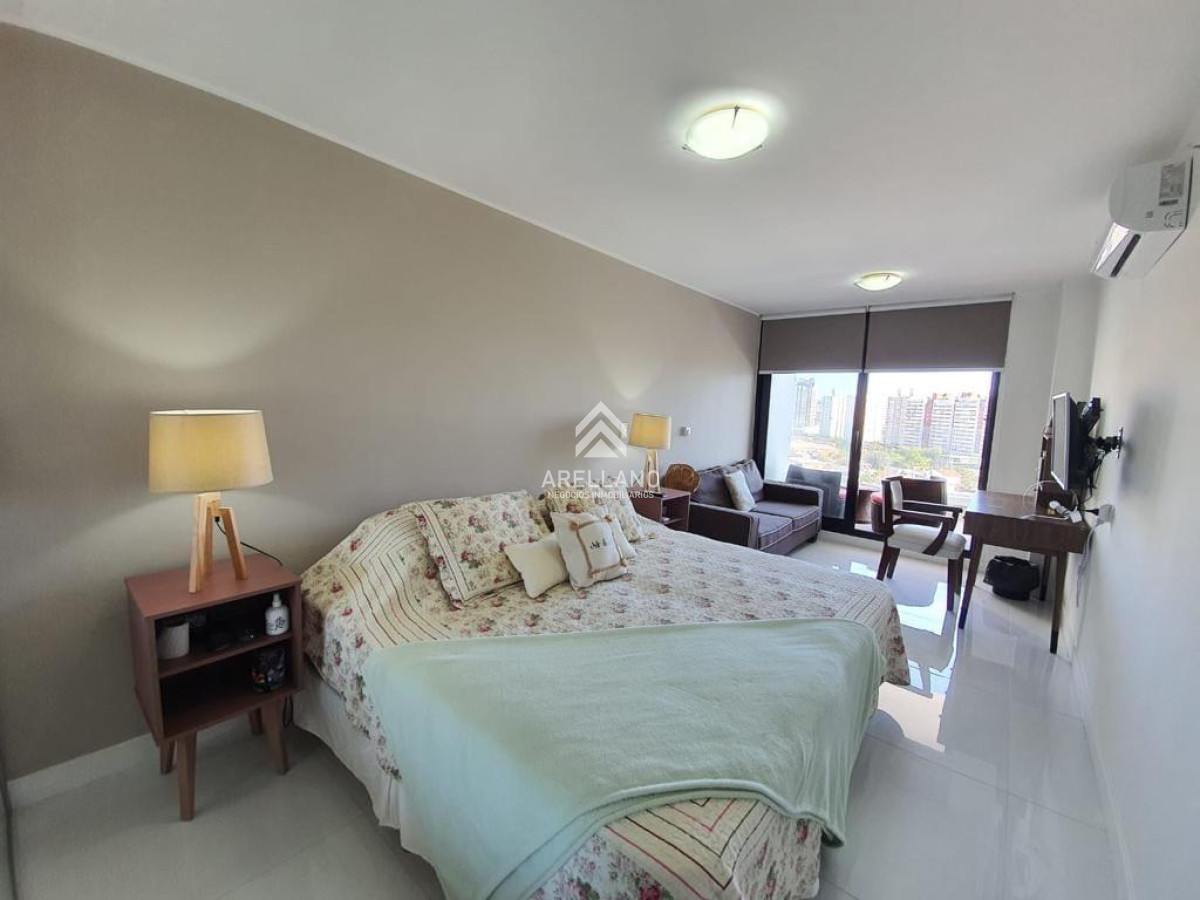 Apartamento ID.4562 - Venta excelente apartamento en piso alto en Art Tower 3 suites 