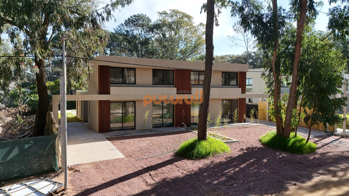 Casa ID.2231 - Alquiler anual a estrenar dentro de Solanas 4 suites con piscina privada equipada totalmente