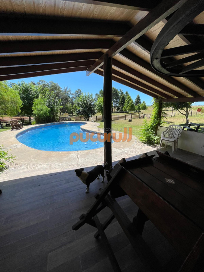 Chacra ID.2325 - Venta de Chacra de 6 Ha con 2 casas  en Zanja de Chavez 