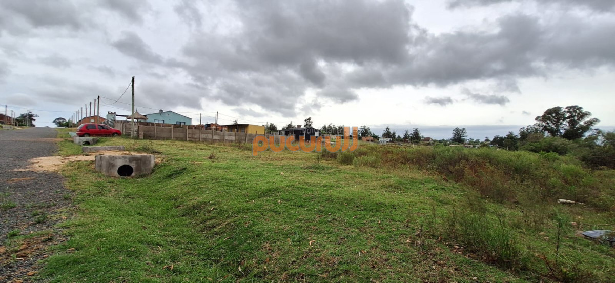 Venta de lindo terreno en Piriapolis - GoPunta - Portal Inmobiliario de Punta del Este - Maldonado