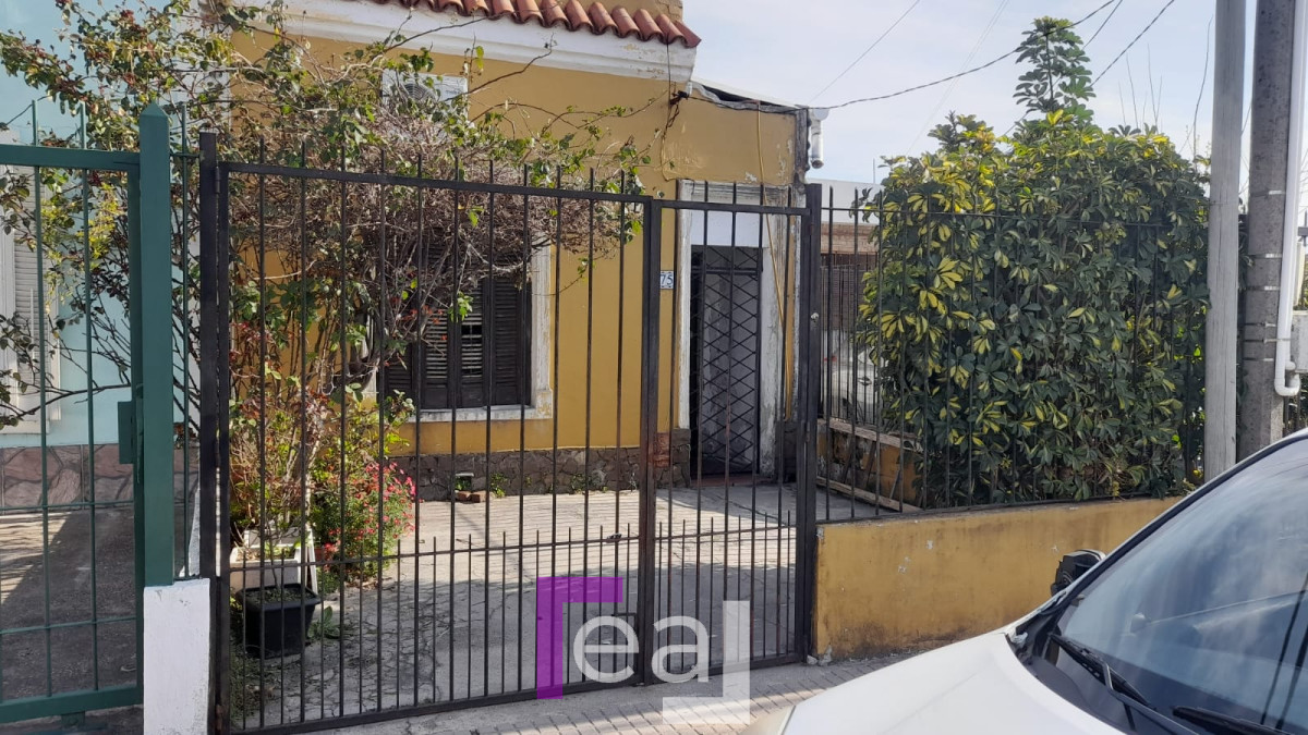 Casa ID.442 - Casa en venta en Conciliación a 2 cuadras de Garzón