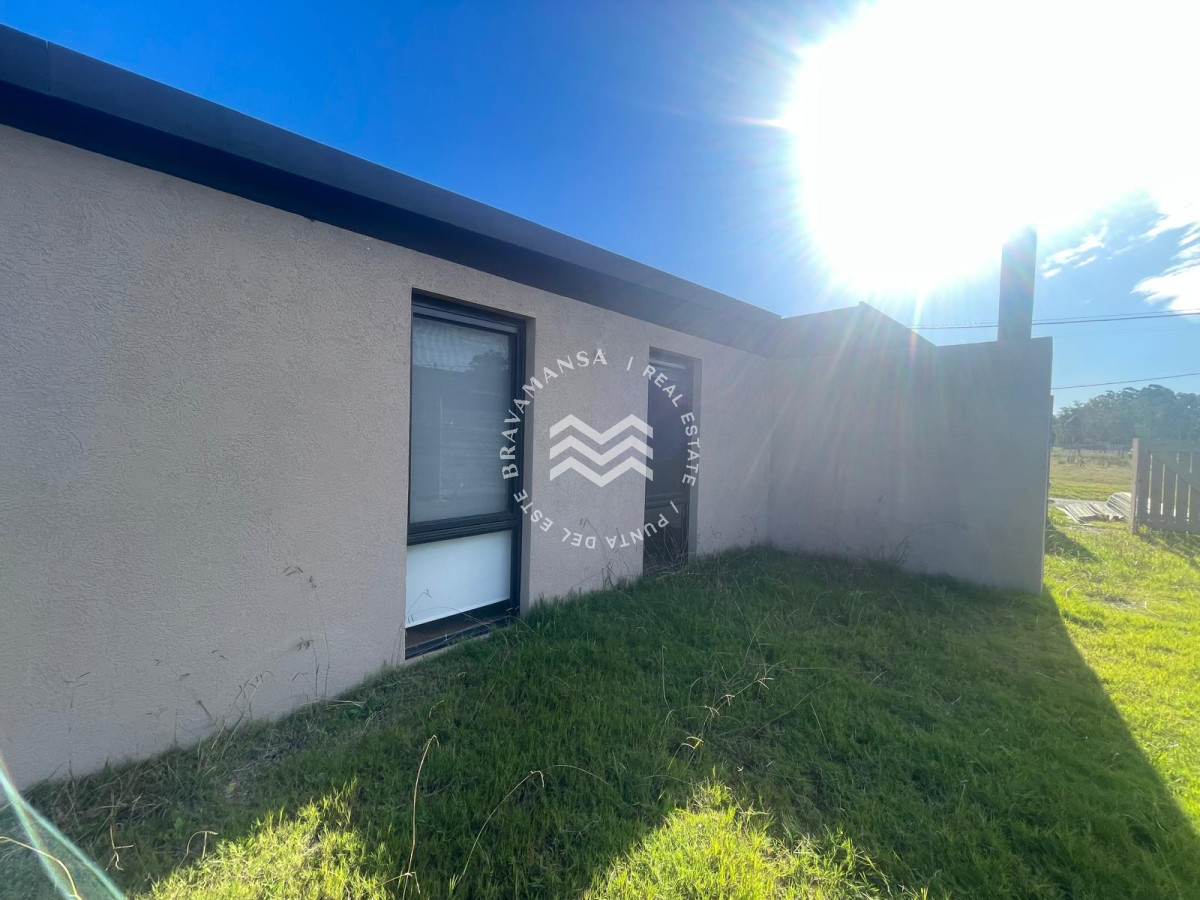 Casa ID.514 - Casa dos dormitorios a estrenar en venta 