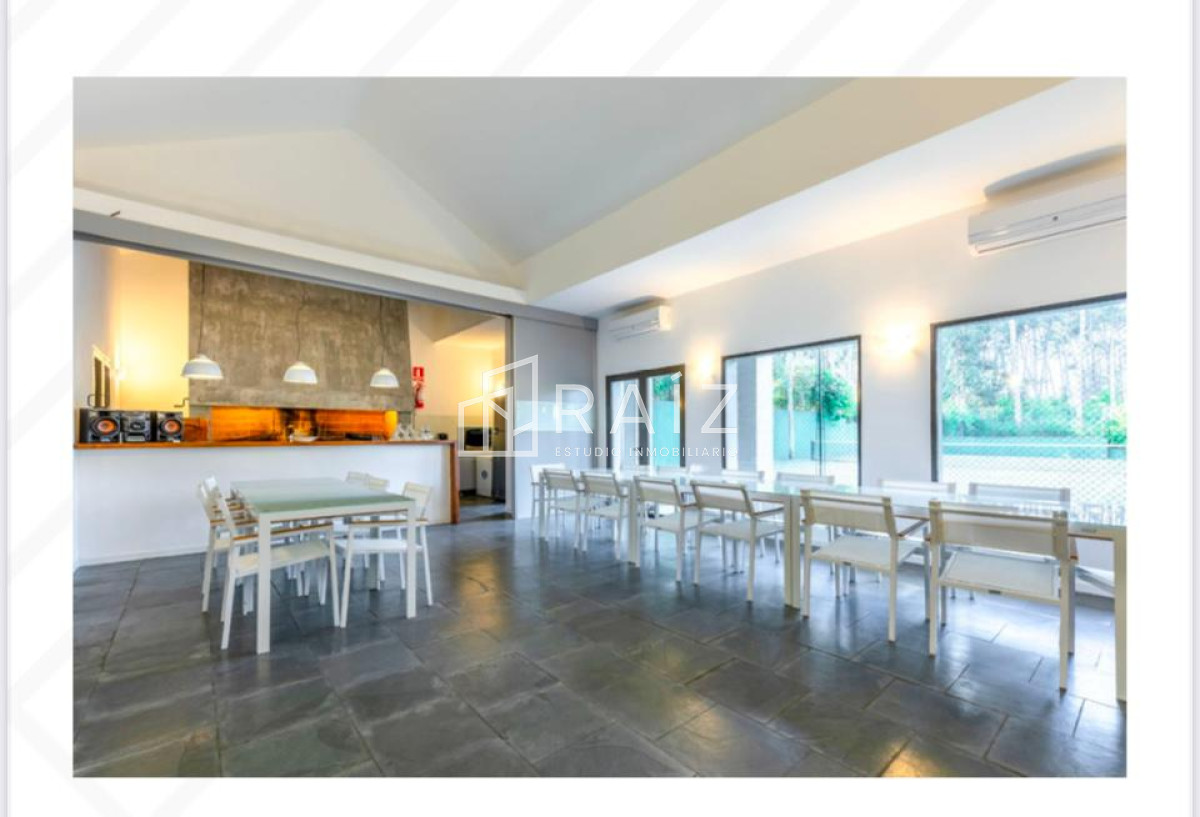 Casa ID.10537 - Venta casa Barrio Privado Jardin en Maldonado dos dormitorios