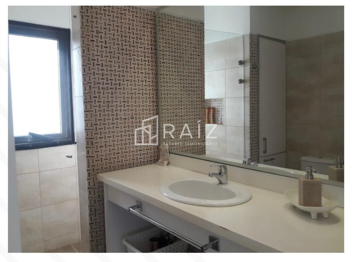 Casa ID.10537 - Venta casa Barrio Privado Jardin en Maldonado dos dormitorios