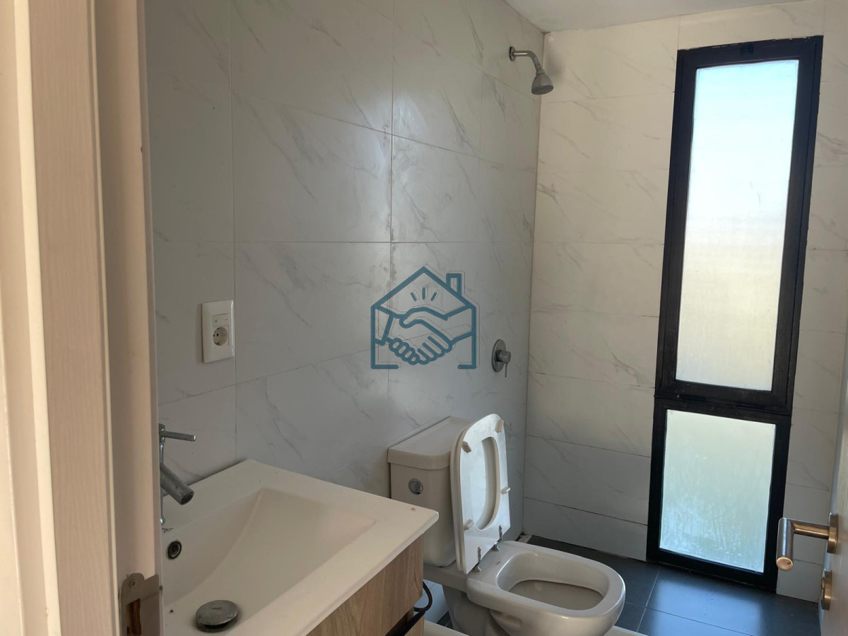 Casa ID.1514/Casa-dos-dormitorios-a-estrenar-en-venta- - Casa dos dormitorios a estrenar en venta 