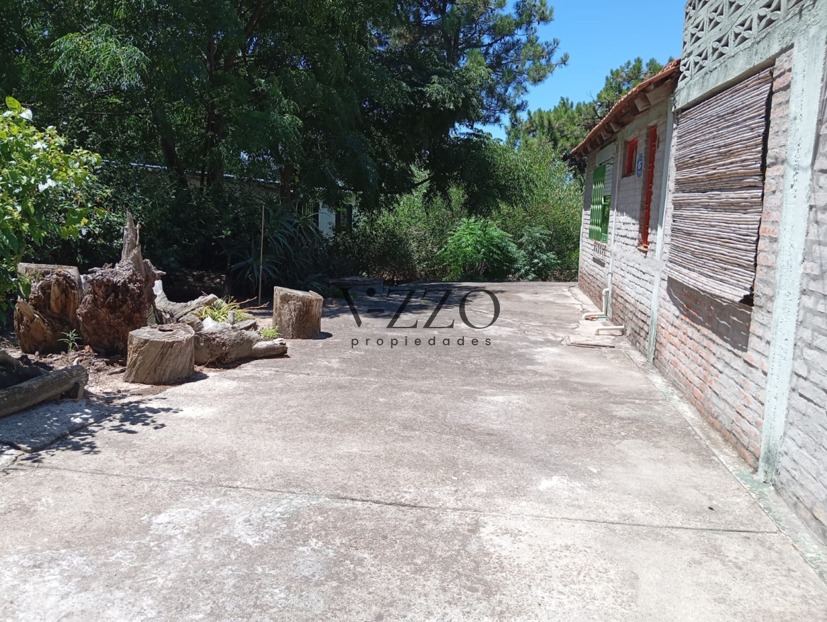 Casa ID.1350/Oportunidad-casa-en-venta-en-Pinamar-en-excelente-estado-con-gran-terreno - Oportunidad casa en venta en Pinamar en excelente estado con gran terreno