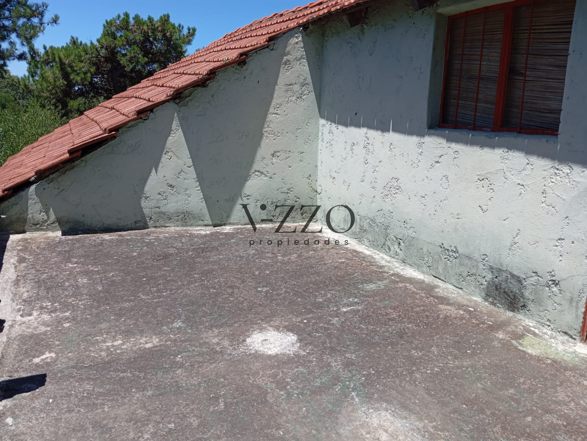 Casa ID.1350/Oportunidad-casa-en-venta-en-Pinamar-en-excelente-estado-con-gran-terreno - Oportunidad casa en venta en Pinamar en excelente estado con gran terreno