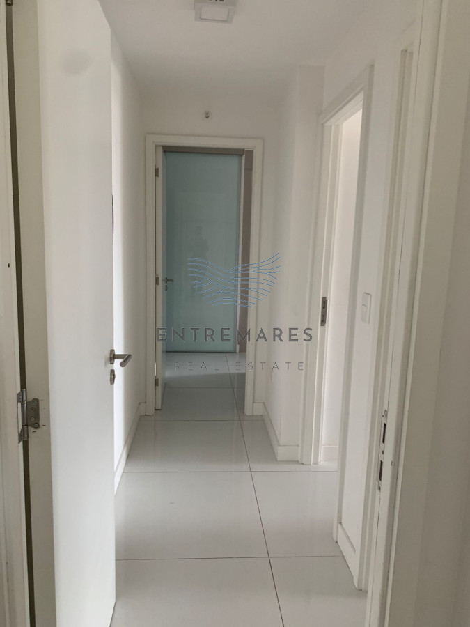 Apartamento ID.163 - Venta excelente apartamento en piso alto en Art Tower 3 suites 