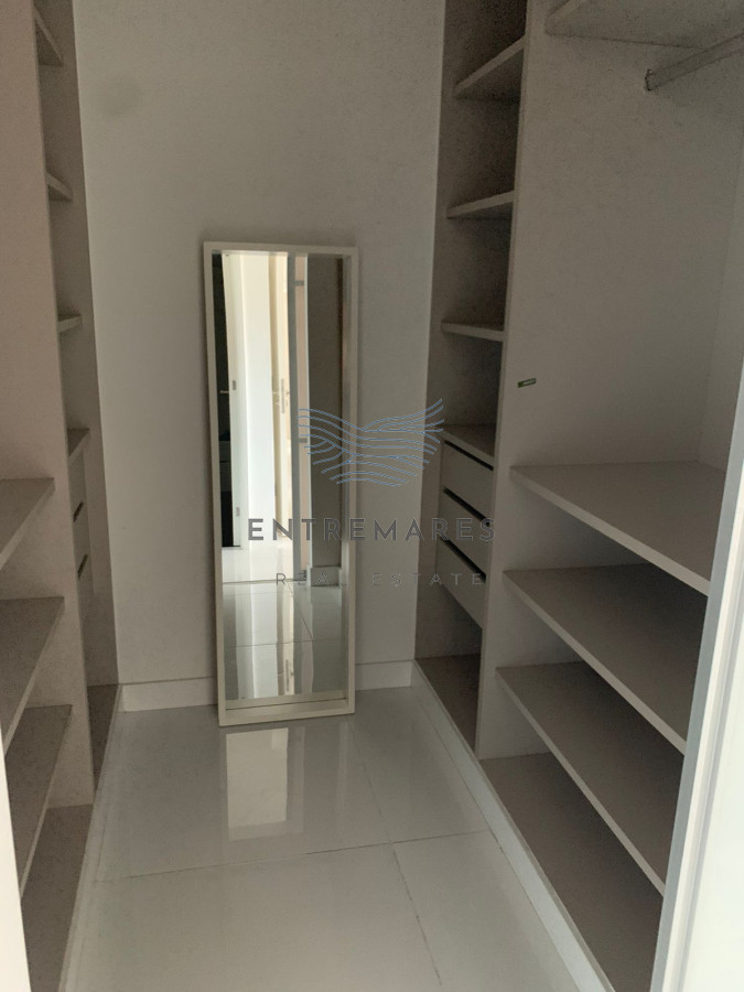 Apartamento ID.163 - Venta excelente apartamento en piso alto en Art Tower 3 suites 