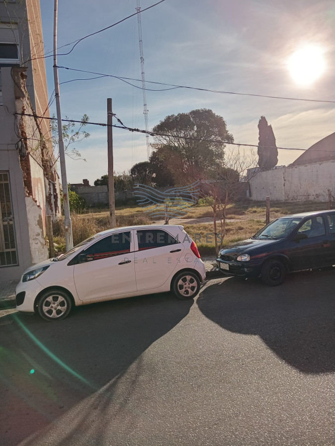 Terreno ID.354 - Venta terreno céntrico ya limpio nivelado