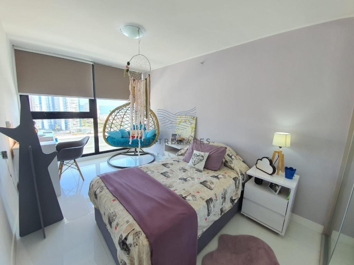 Apartamento ID.163 - Venta excelente apartamento en piso alto en Art Tower 3 suites 