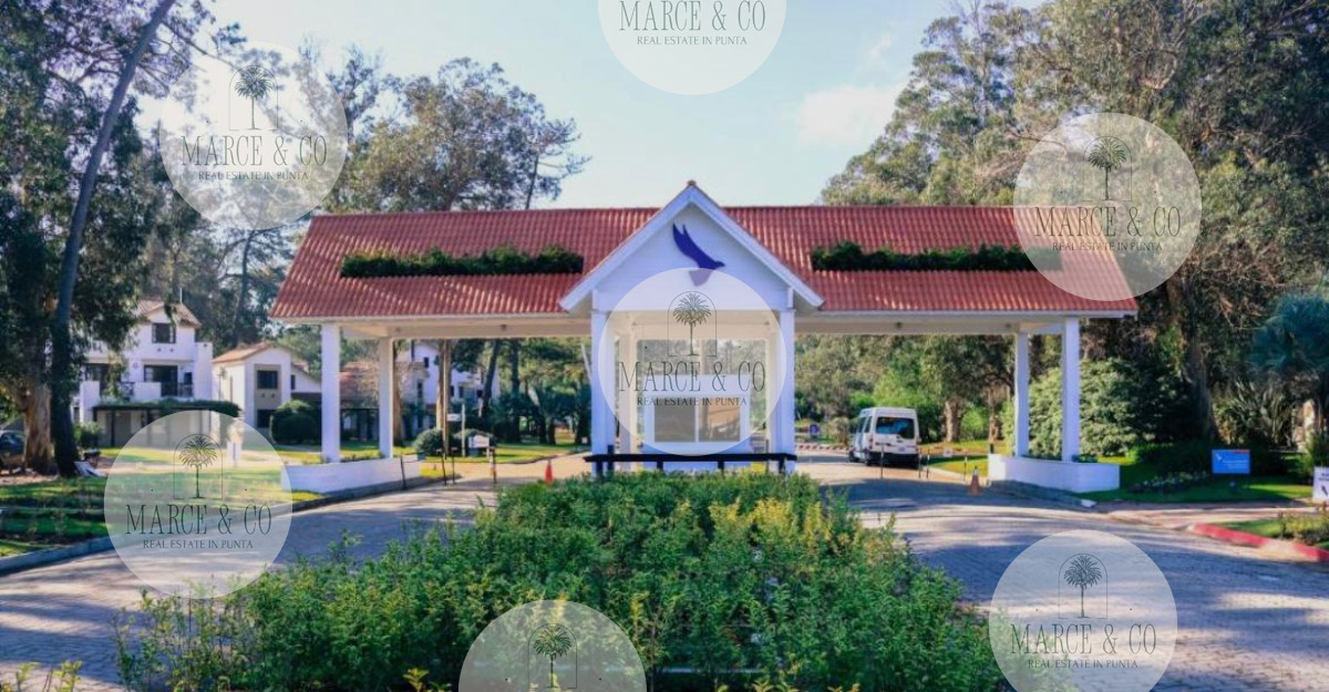 Casa ID.2261 - Alquiler anual a estrenar dentro de Solanas 4 suites con piscina privada equipada totalmente