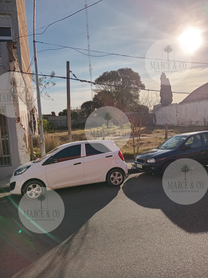 Terreno ID.2614 - Venta terreno céntrico ya limpio nivelado