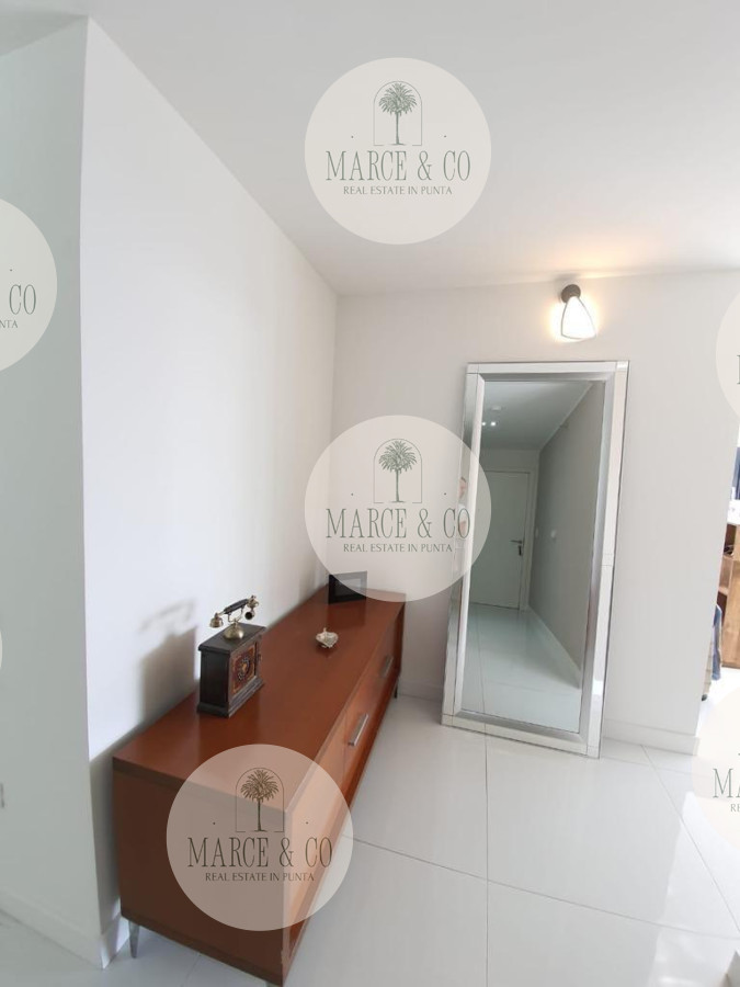 Apartamento ID.1352 - Venta excelente apartamento en piso alto en Art Tower 3 suites 