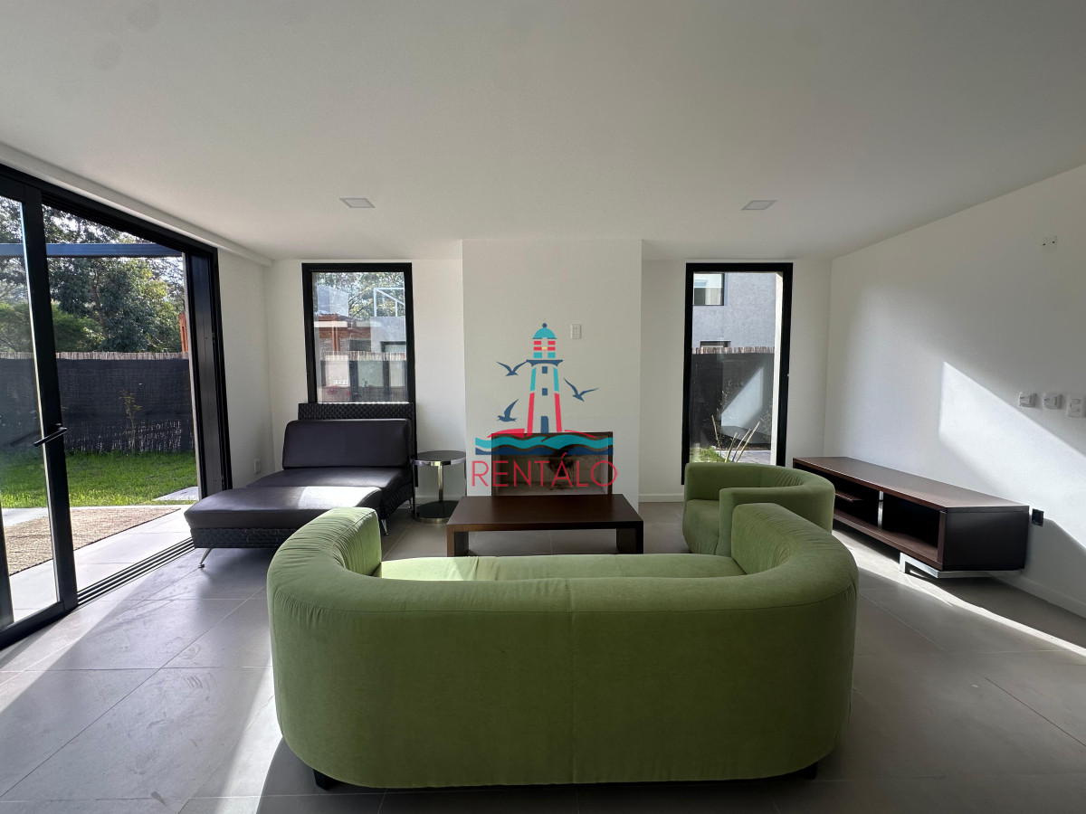 Casa ID.624 - Alquiler anual a estrenar dentro de Solanas 4 suites con piscina privada equipada totalmente