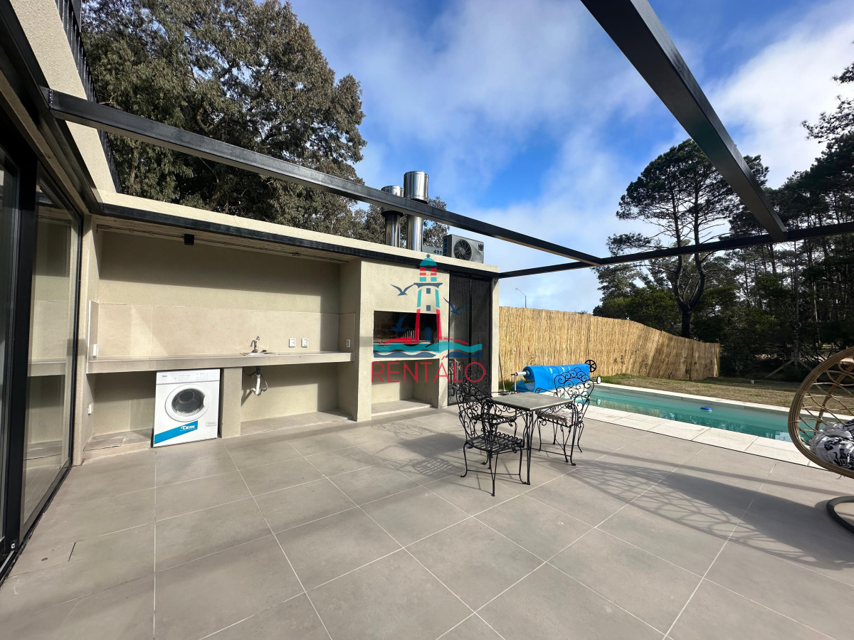 Casa ID.624 - Alquiler anual a estrenar dentro de Solanas 4 suites con piscina privada equipada totalmente