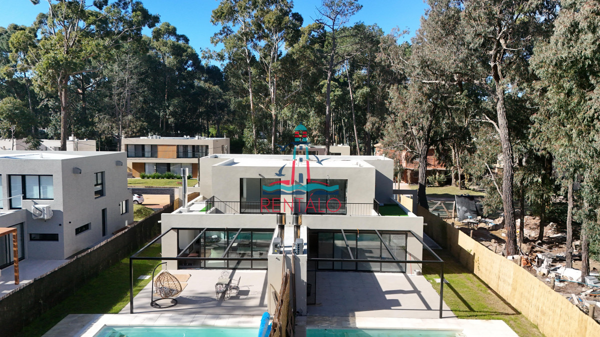 Casa ID.624 - Alquiler anual a estrenar dentro de Solanas 4 suites con piscina privada equipada totalmente