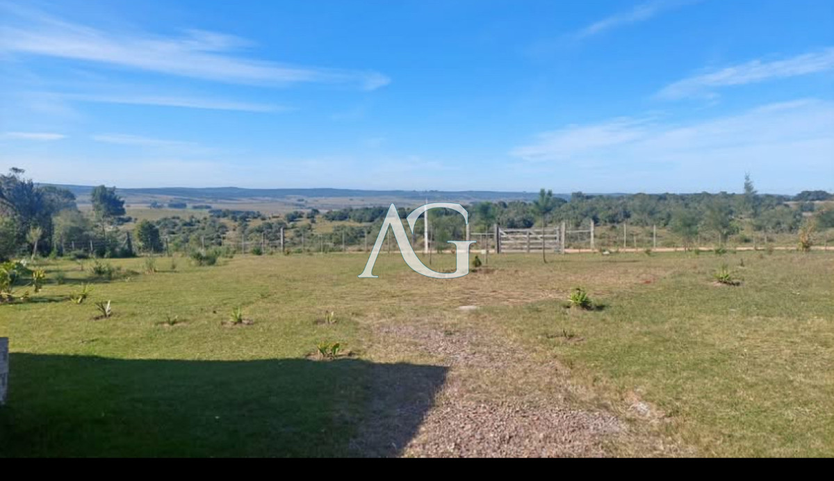 Chacra ID.256 - ? En venta: Chacra en Sierras de Carapé ?  Chacra de más de 5 hectáreas en uno de los puntos más altos de las Sierras de Carapé