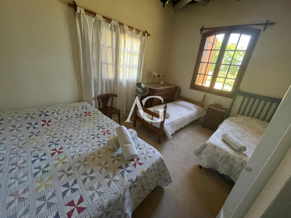 Chacra ID.183 - Venta de Chacra de 6 Ha con 2 casas  en Zanja de Chavez 