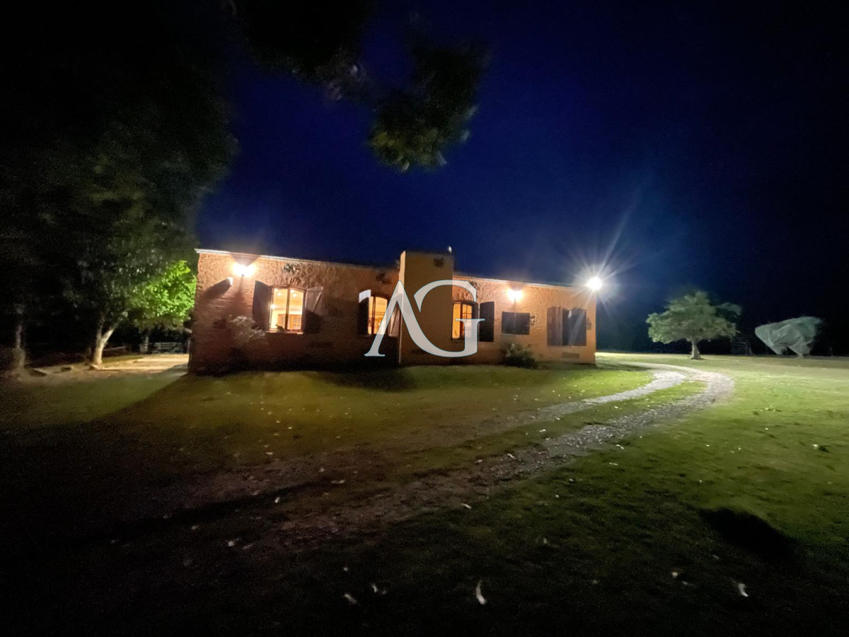 Chacra ID.183 - Venta de Chacra de 6 Ha con 2 casas  en Zanja de Chavez 