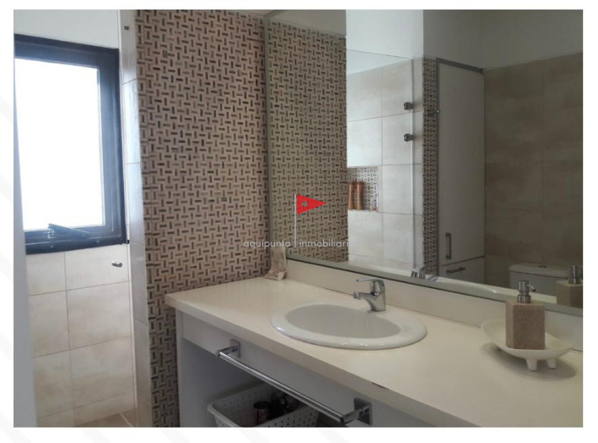 Casa ID.37 - Venta casa Barrio Privado Jardin en Maldonado dos dormitorios