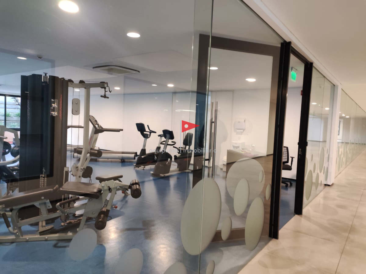 Apartamento ID.53 - Venta Roosvelt Center piso planta baja 3 mas dependencia